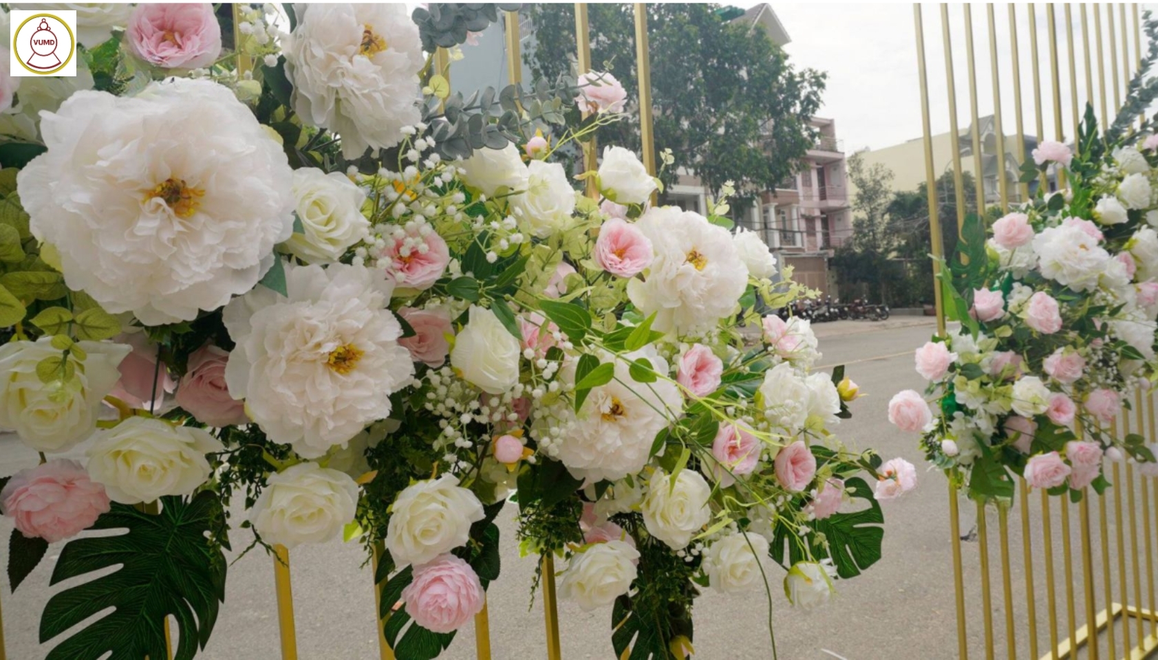 Background đám cưới tại nhà hot