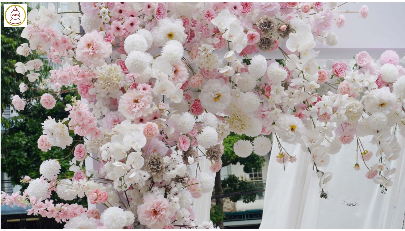 Background đám cưới tại nhà đẹp