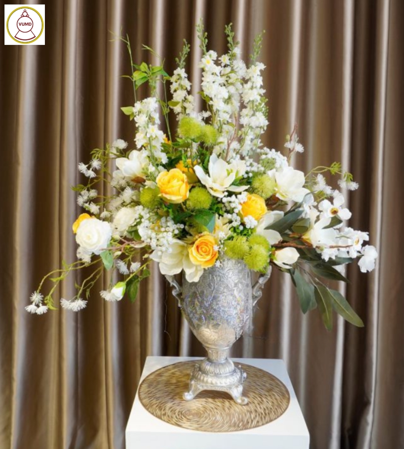 Bình hoa trang trí vàng trắng cao cấp