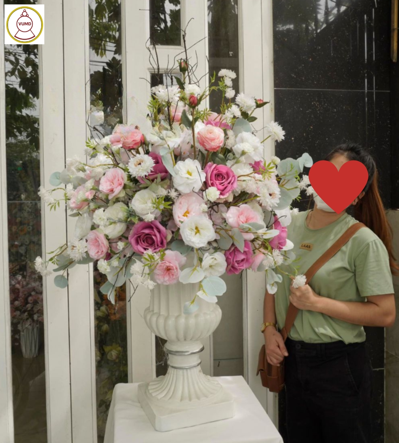 Bình hoa trang trí phòng khách hot