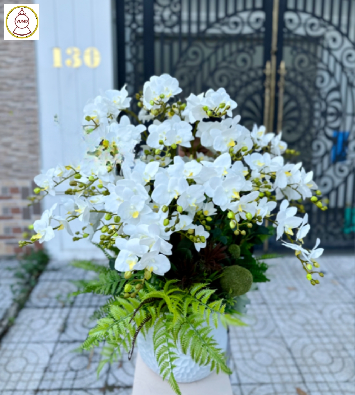 Bình hoa trang trí khai trương