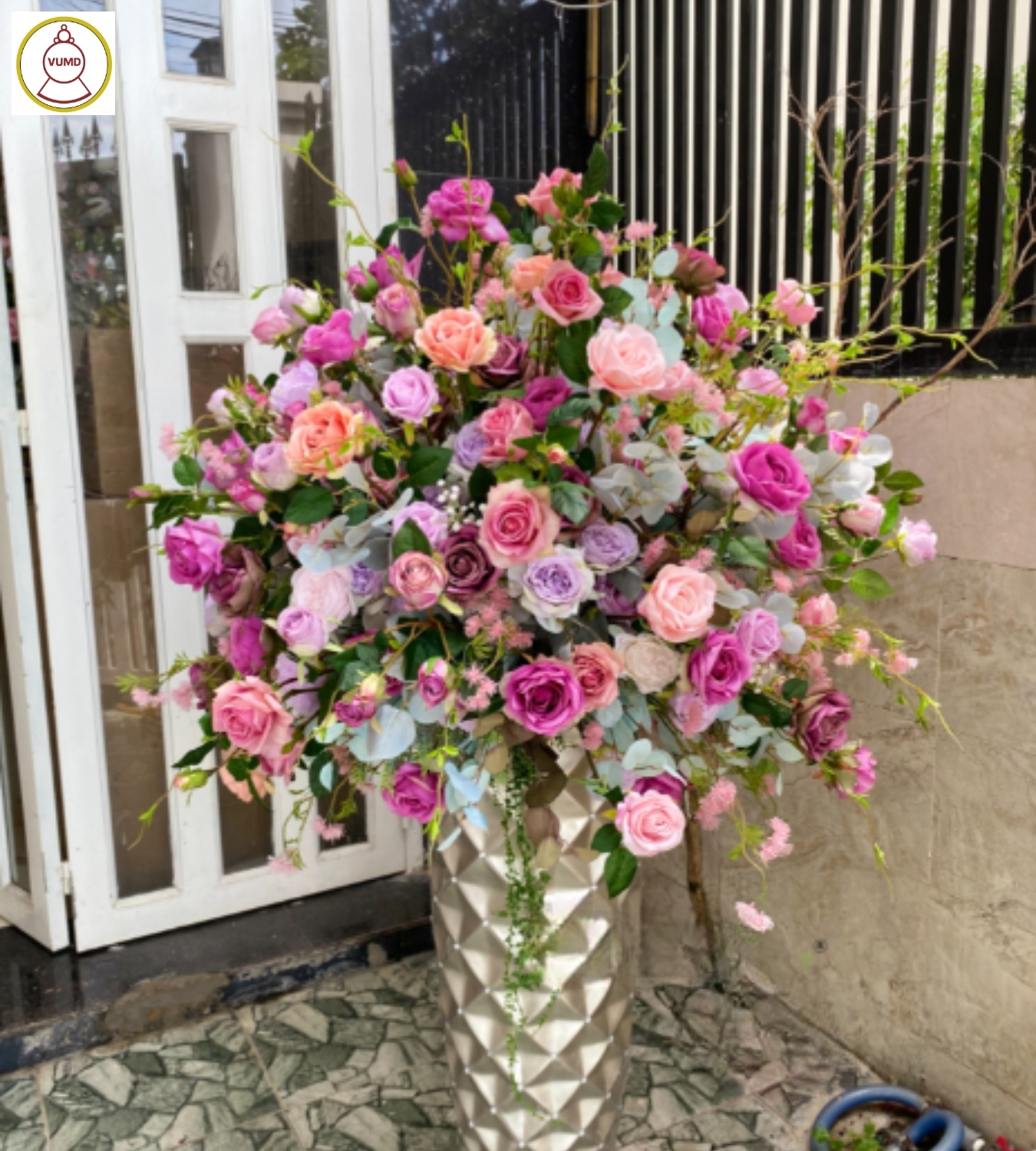 Bình hoa trang trí siêu to