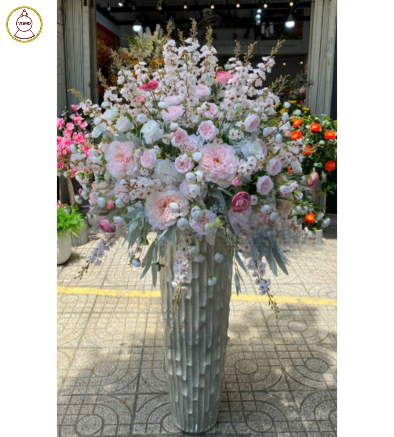 Bình hoa trang trí đại sảnh