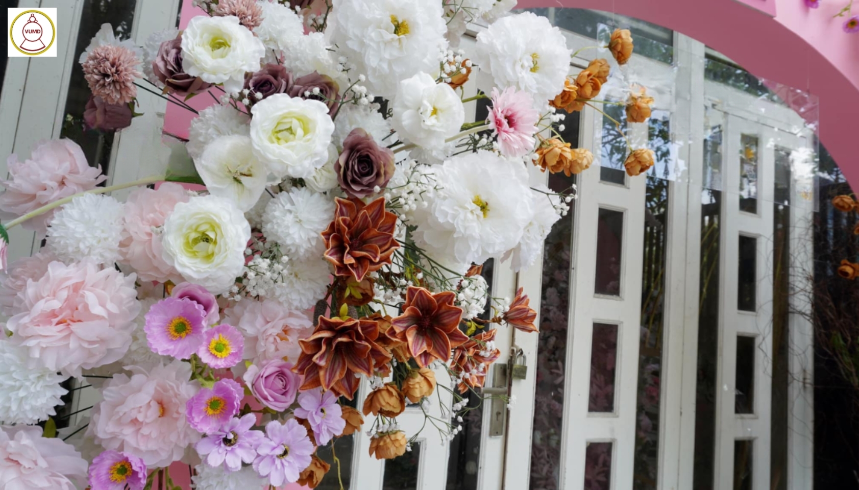 Cổng hoa đám cưới cao cấp tông hồng