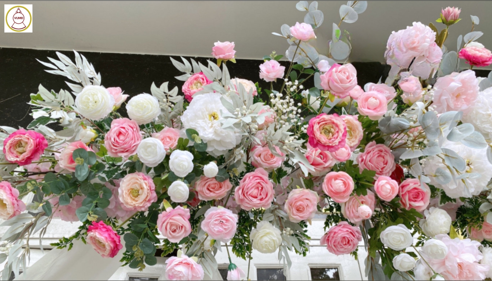 Cổng hoa đám cưới hồng phấn