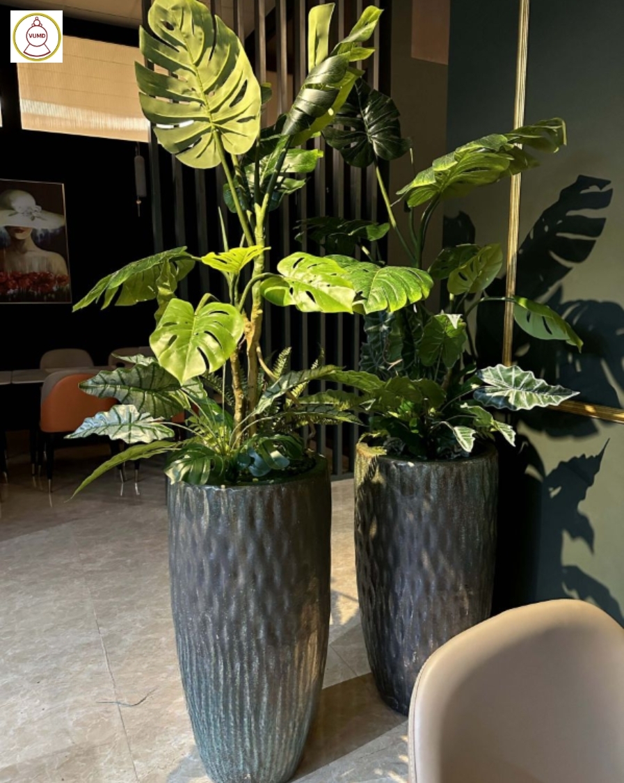 Chậu cây giả trang trí phòng khách