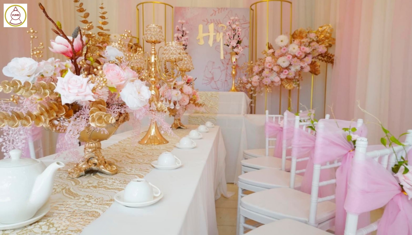 Gói trang trí bàn gia tiên hồng pastel