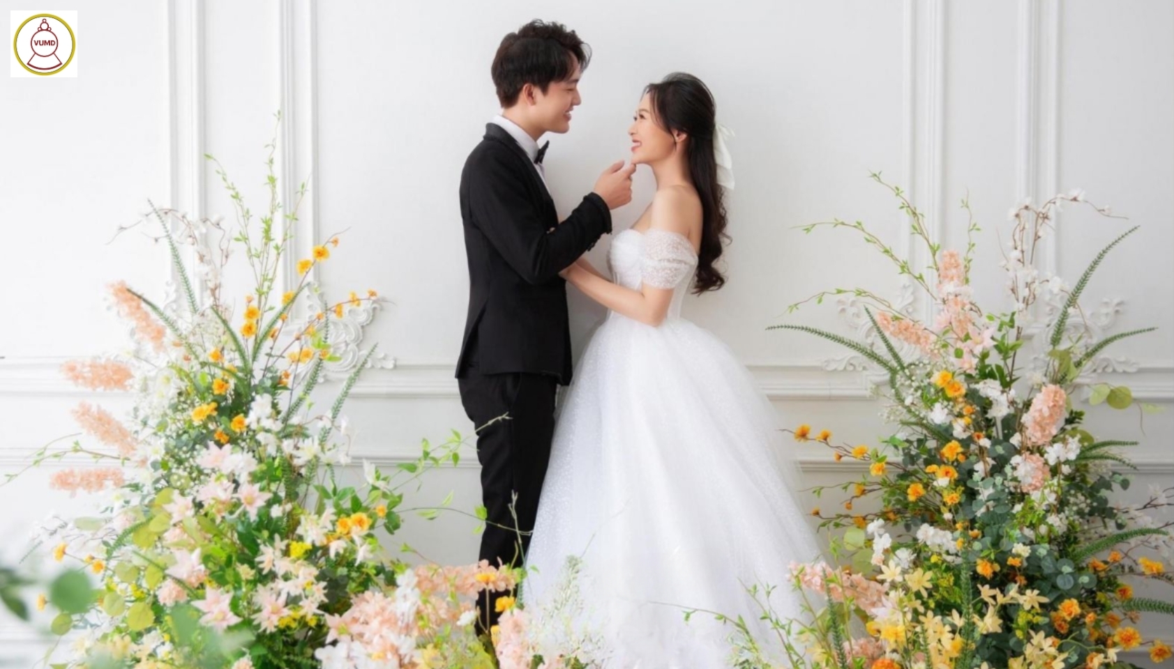 Hoa trang trí đám cưới, không gian nhà, studio đẹp