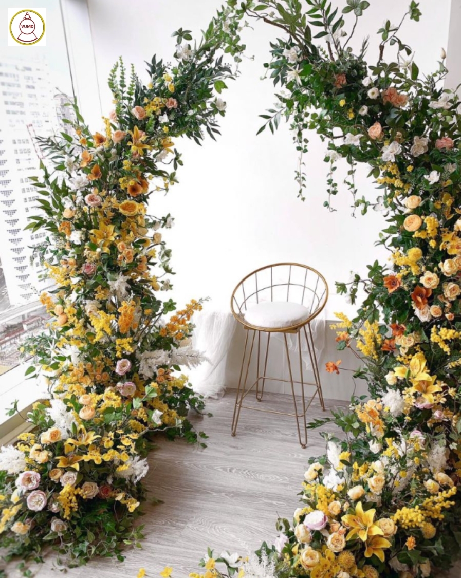 Hoa trang trí đám cưới, không gian nhà, studio xu hướng 2024