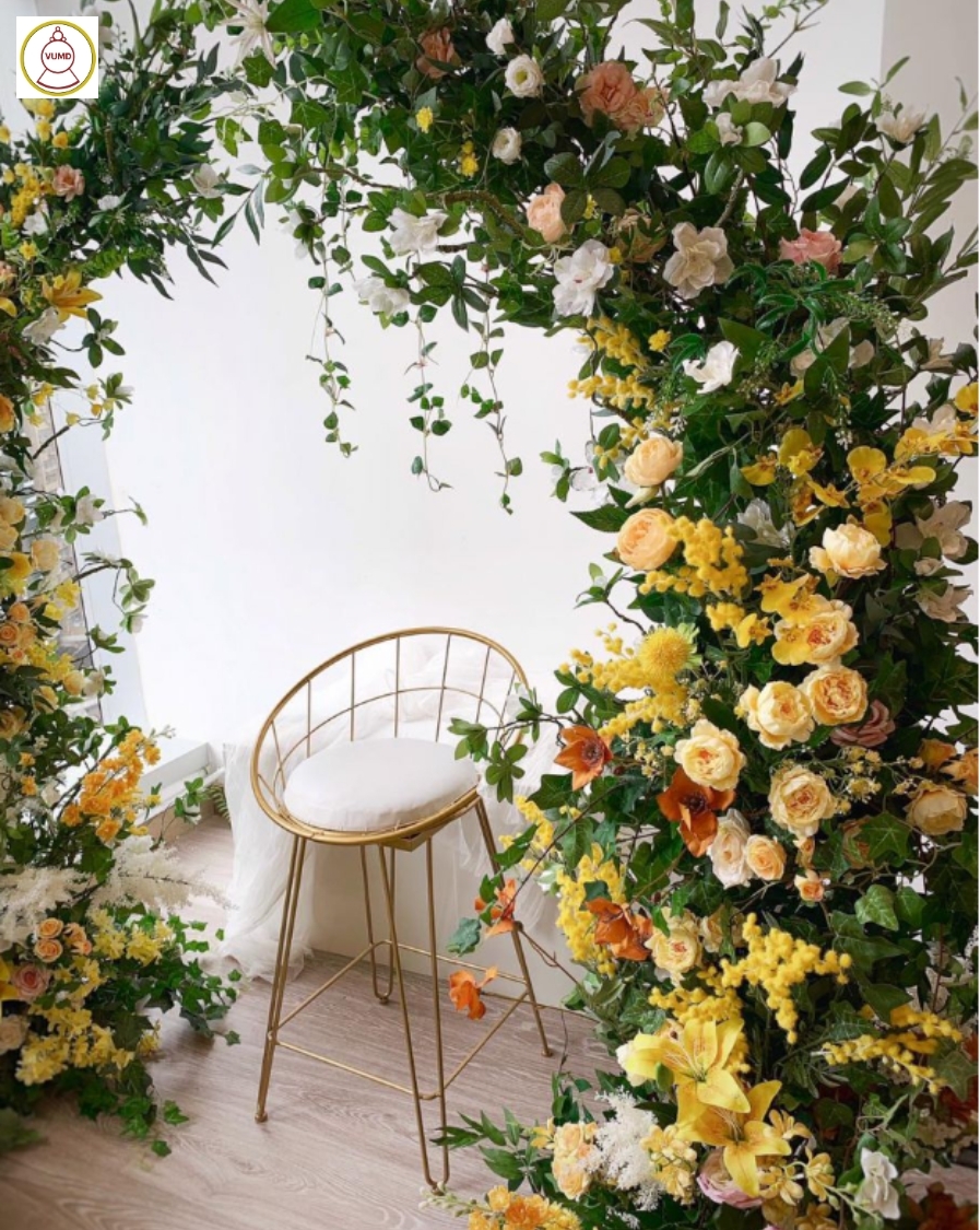 Hoa trang trí đám cưới, không gian nhà, studio xu hướng 2024