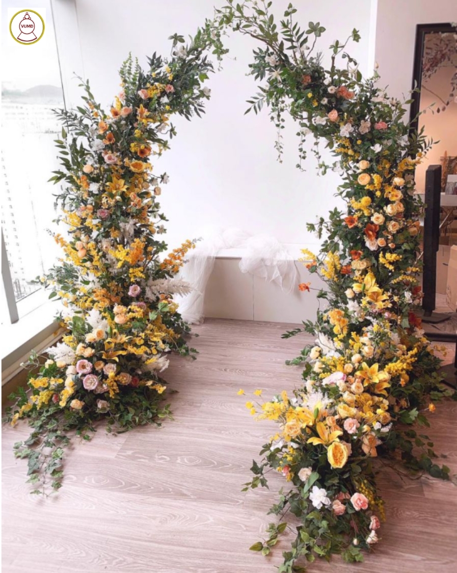 Hoa trang trí đám cưới, không gian nhà, studio xu hướng 2024