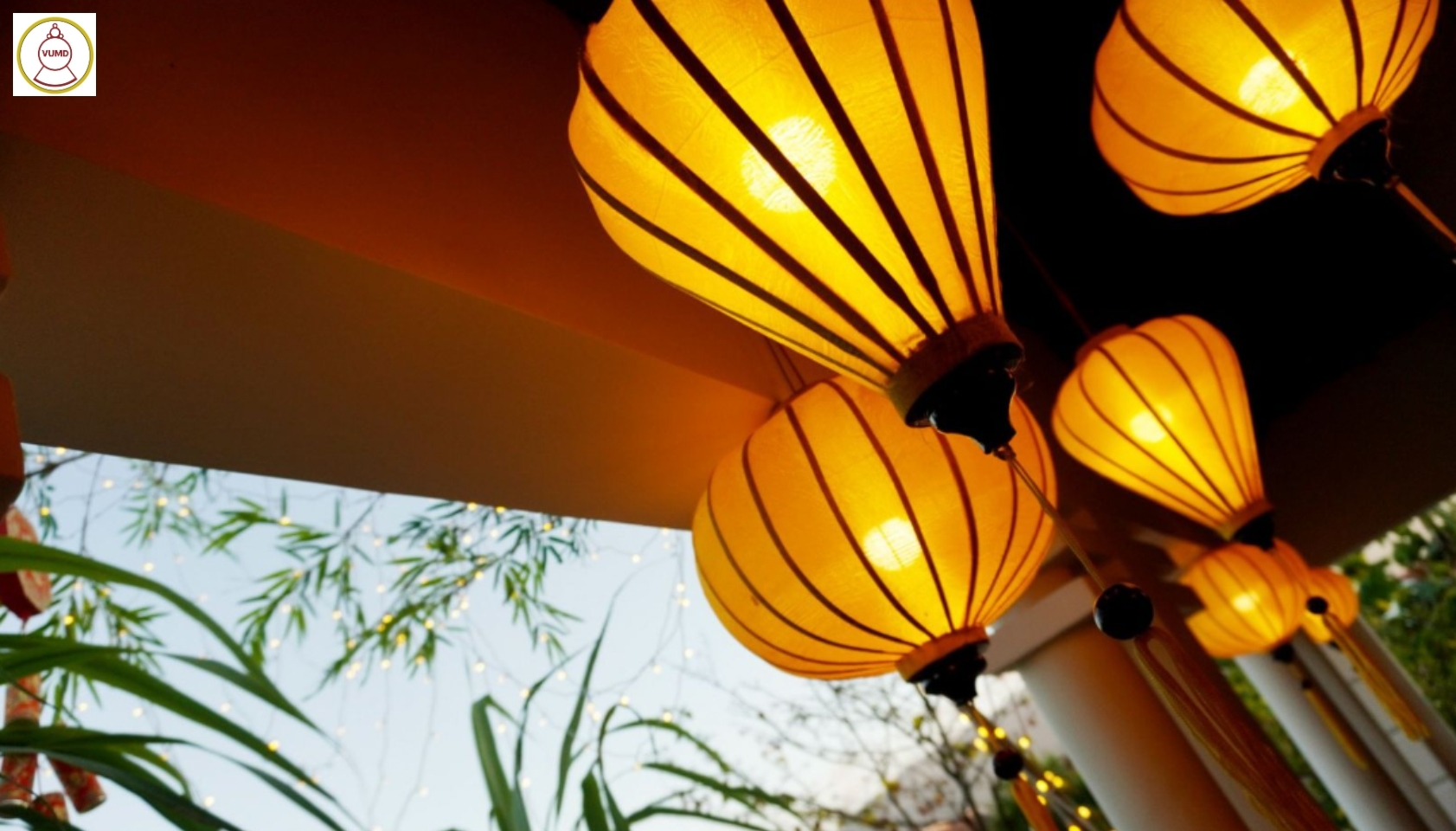 Lồng đèn trang trí quán cafe, nhà hàng