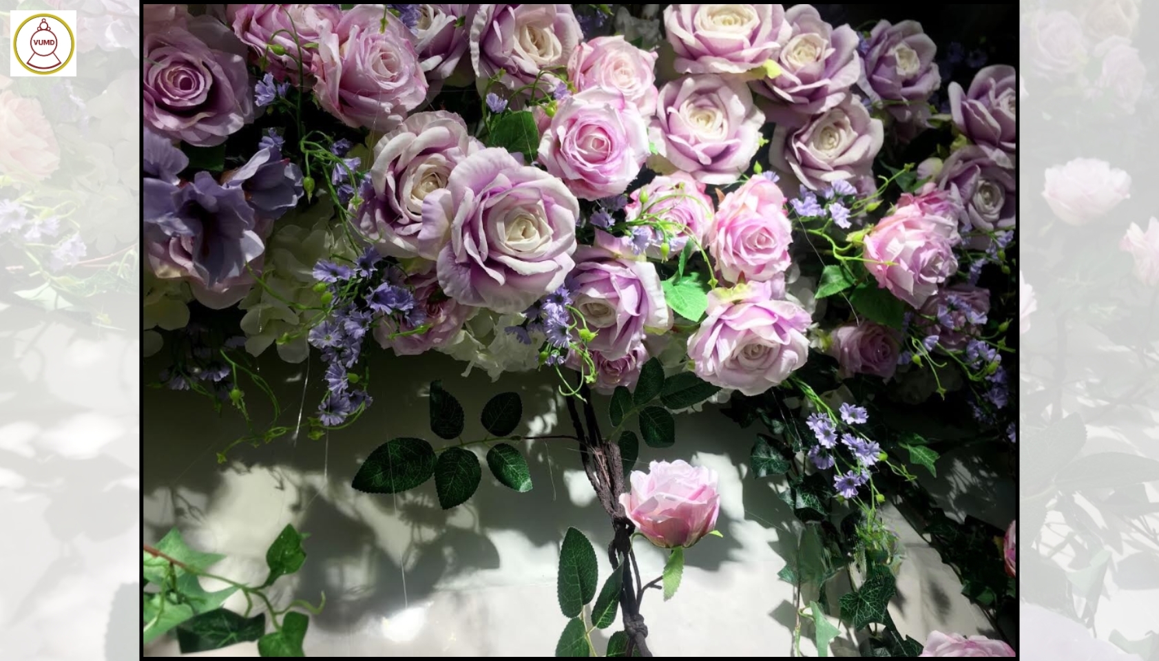 Mẫu hoa tím trang trí đẹp