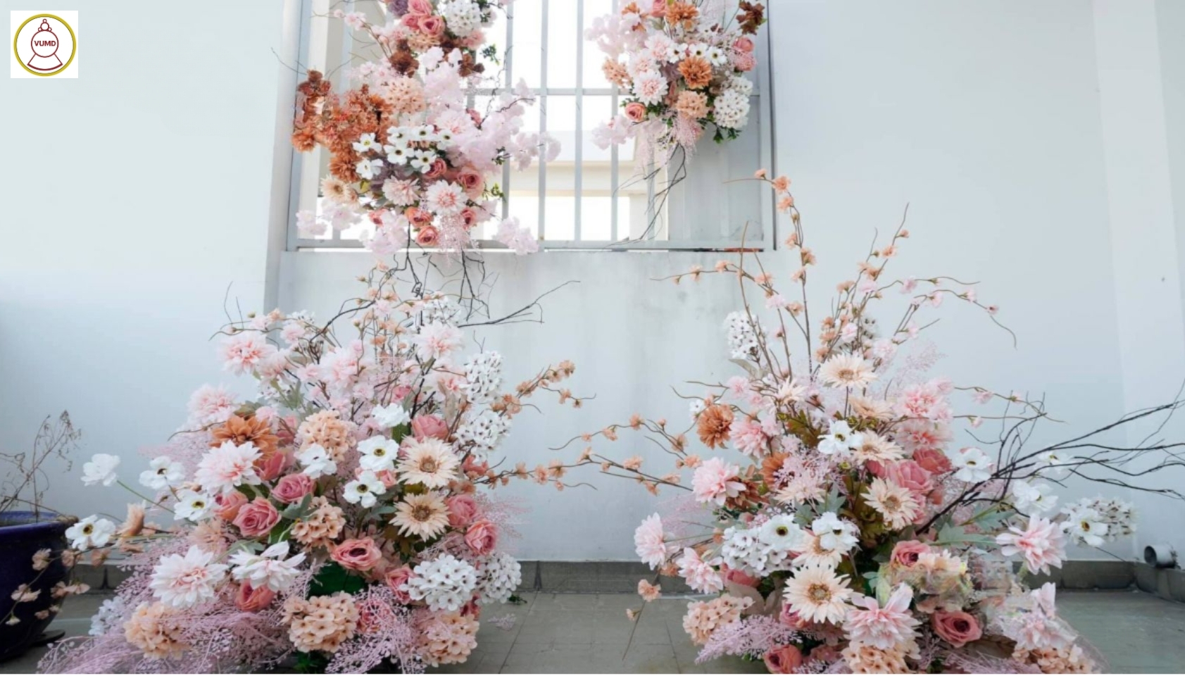 Mẫu hoa xu hướng trang trí không gian nhà, đám cưới