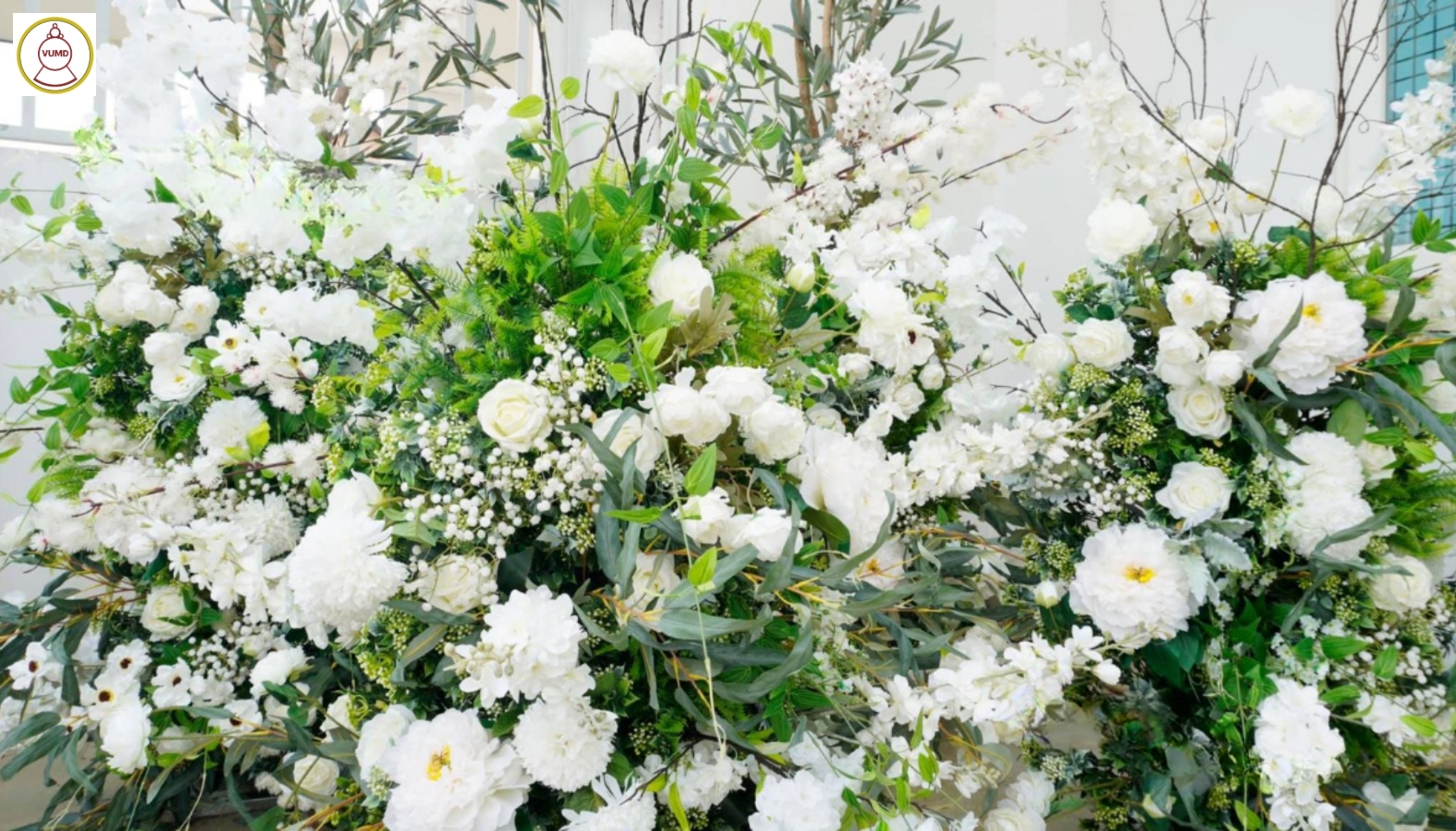 Mẫu hoa xu hướng trang trí không gian nhà, đám cưới 2024