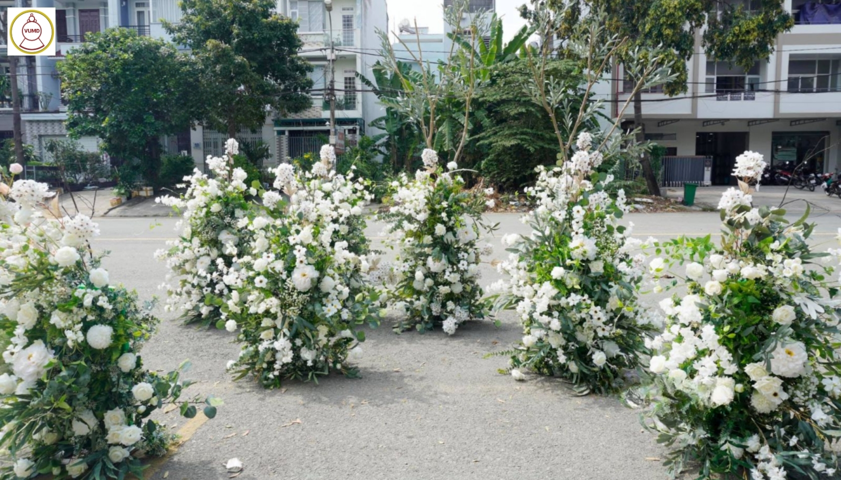 Mẫu hoa decor không gian, tiệc cưới