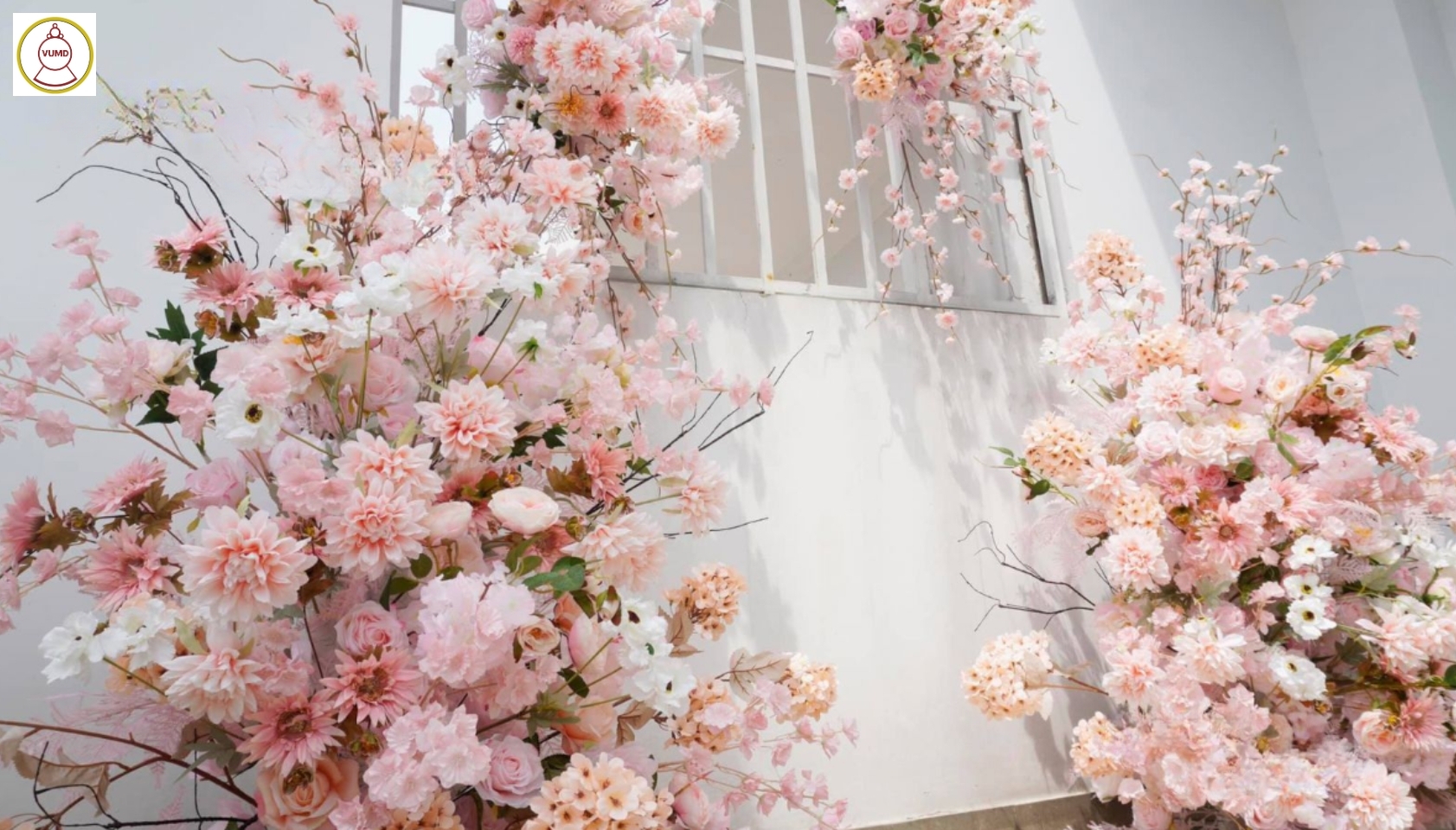 Mẫu hoa trang trí không gian nhà