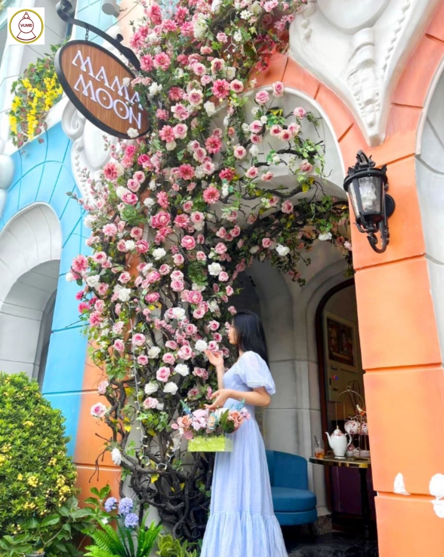 Giàn hồng leo nhân tạo