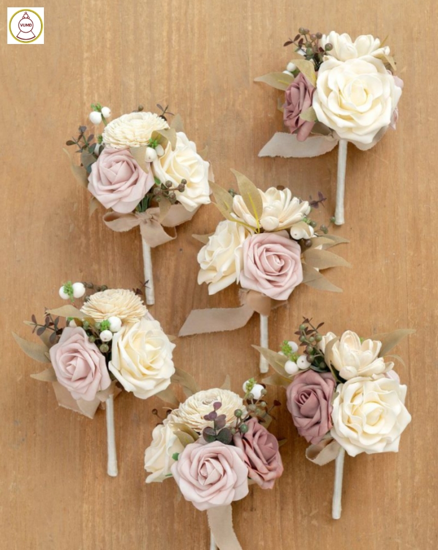 Hoa trang trí bàn Gallary