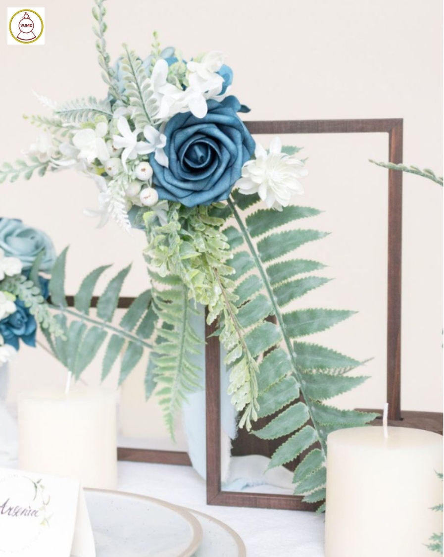 Hoa trang trí bàn Gallary xanh dương