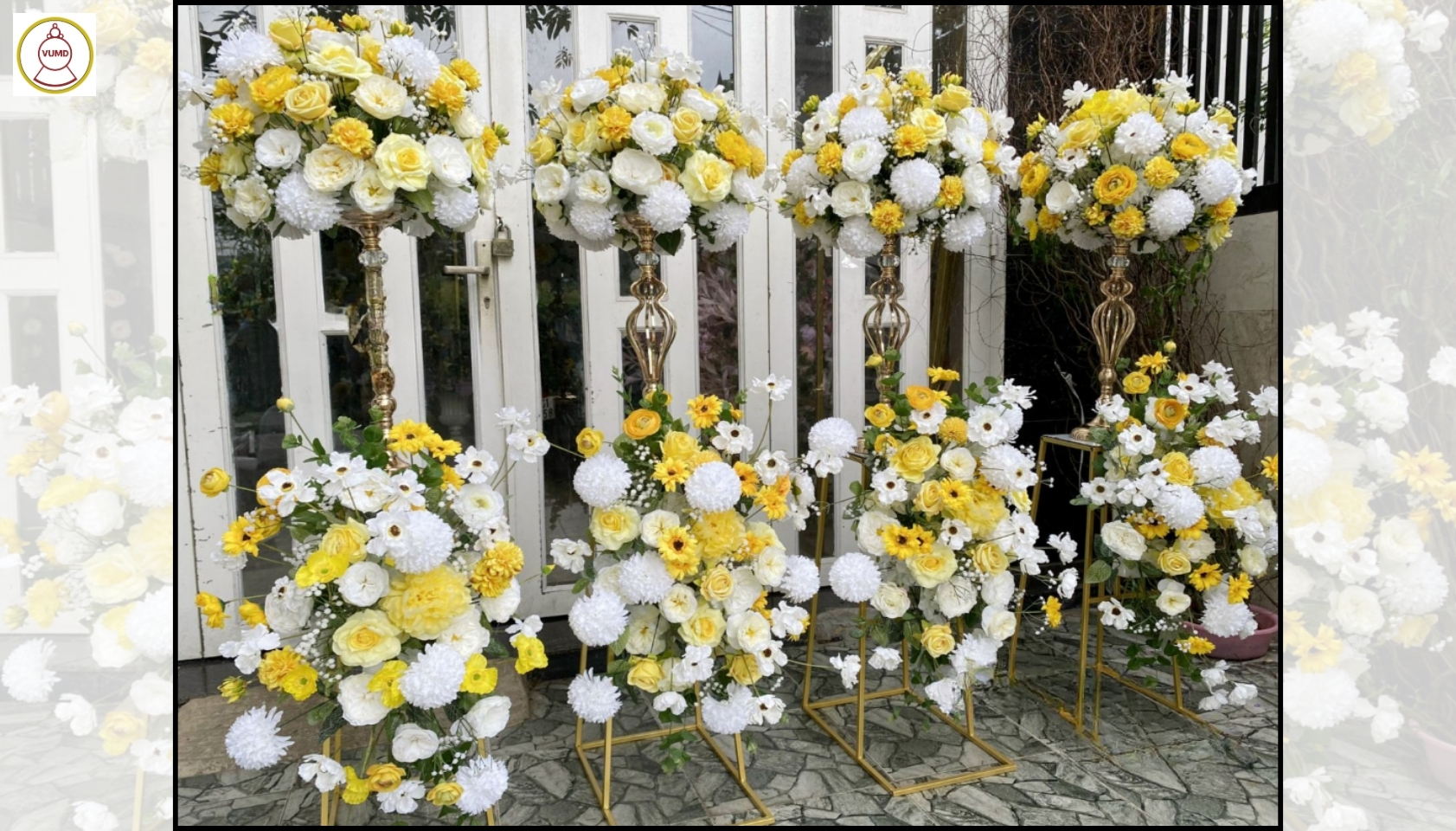 Trụ hoa trang trí lối đi nhà hàng tiệc cưới