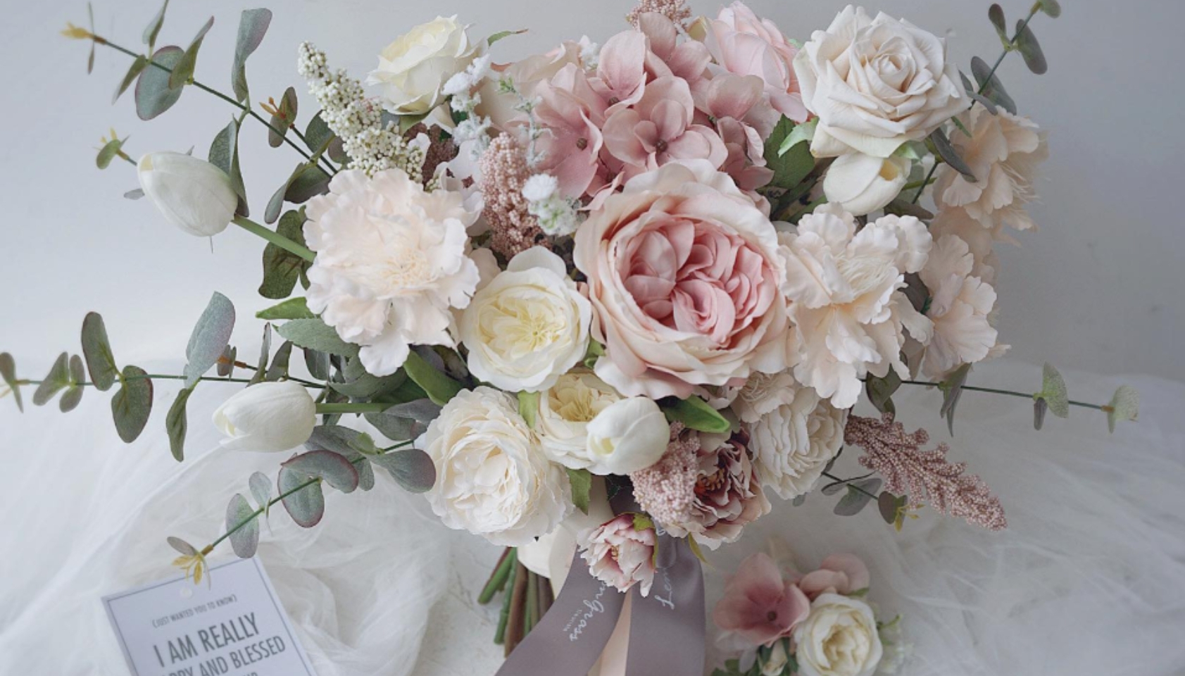 Hoa cô dâu tông Tây