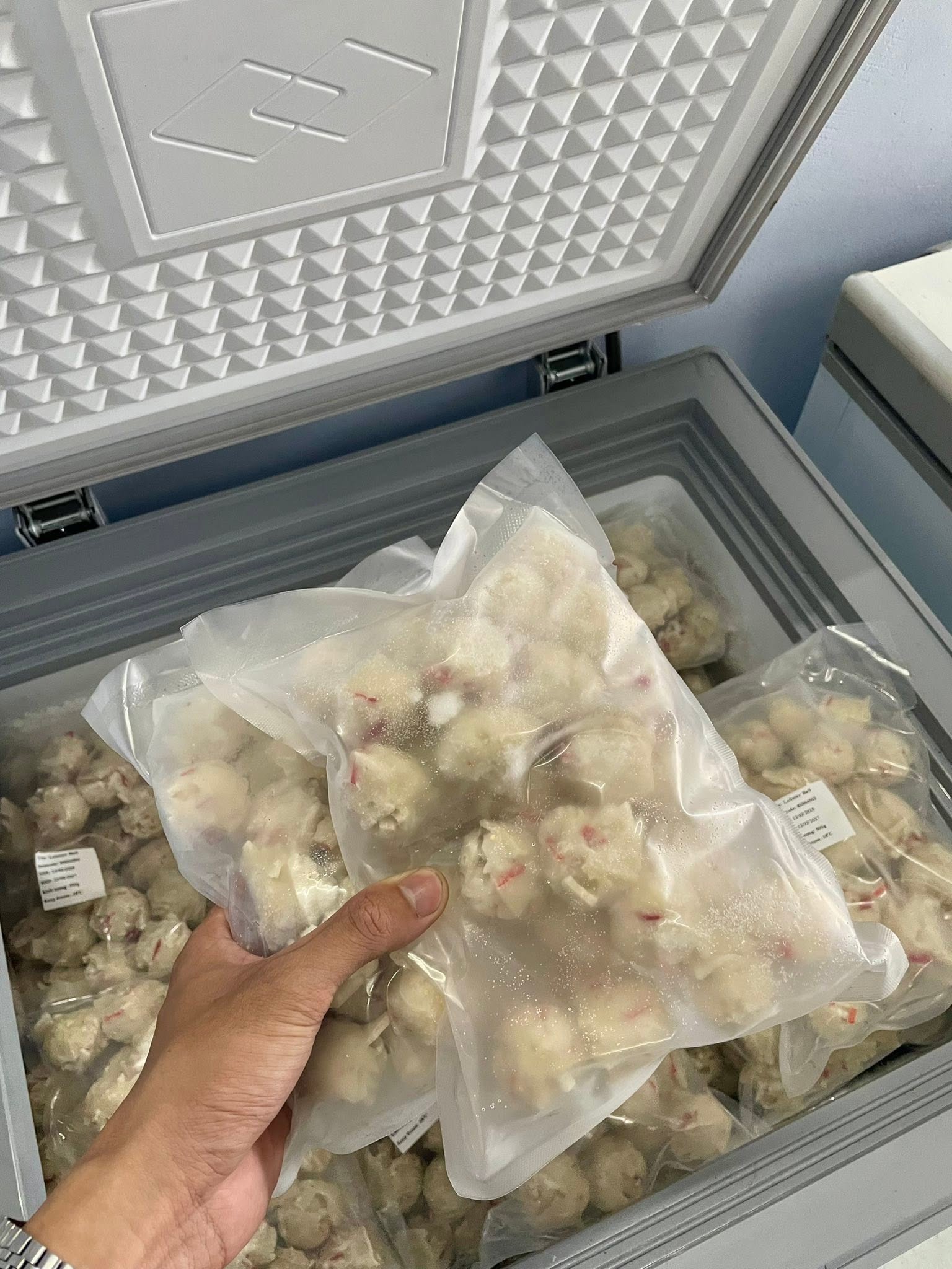 Viên tôm hùm