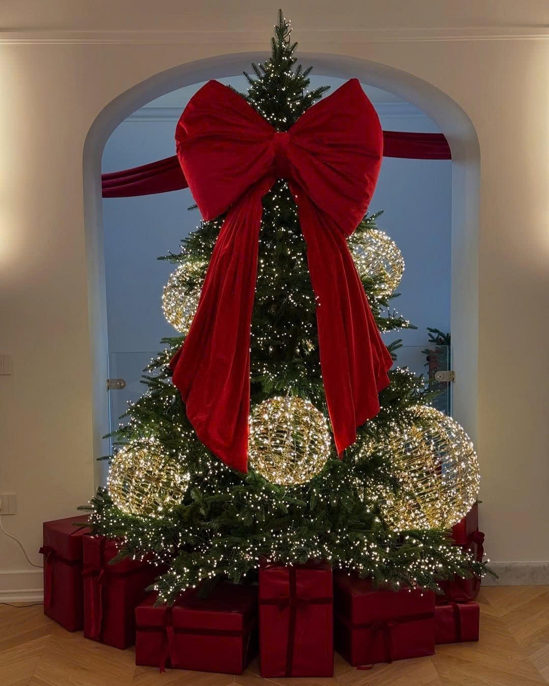 Mẫu cây thông 002